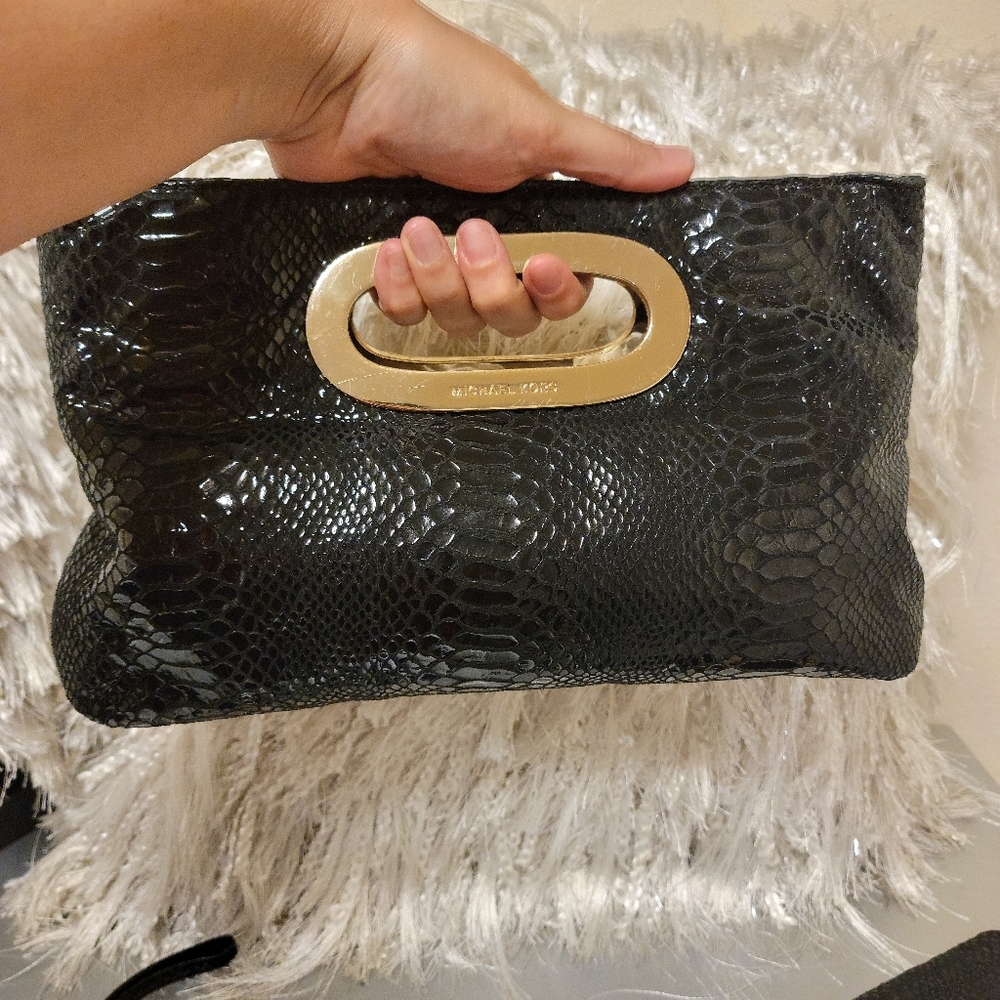 Michael Kors clutch bag - Picture 2 of 4